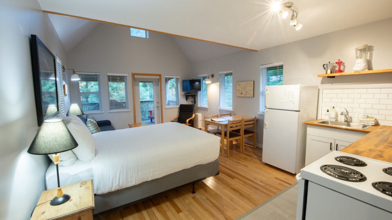 Photo of Bedroom in Ucluelet