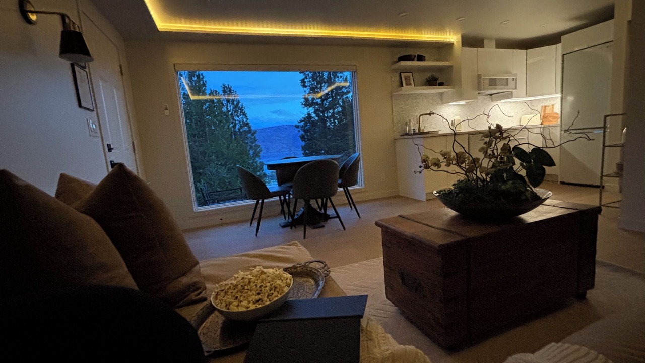 Photo of Livingroom in Central Okanagan