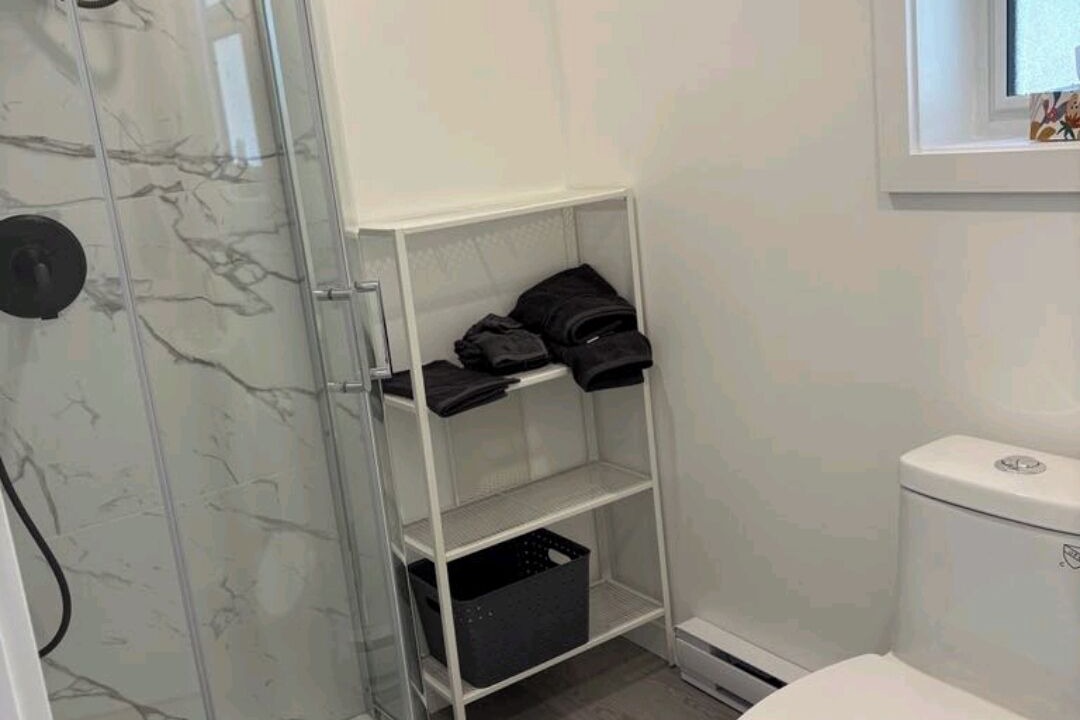 Photo of Bathroom in Fraser Valley Regional District