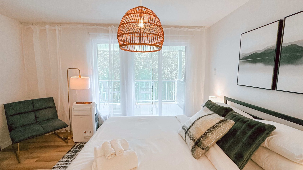 Photo of Bedroom in Mont-Tremblant Village