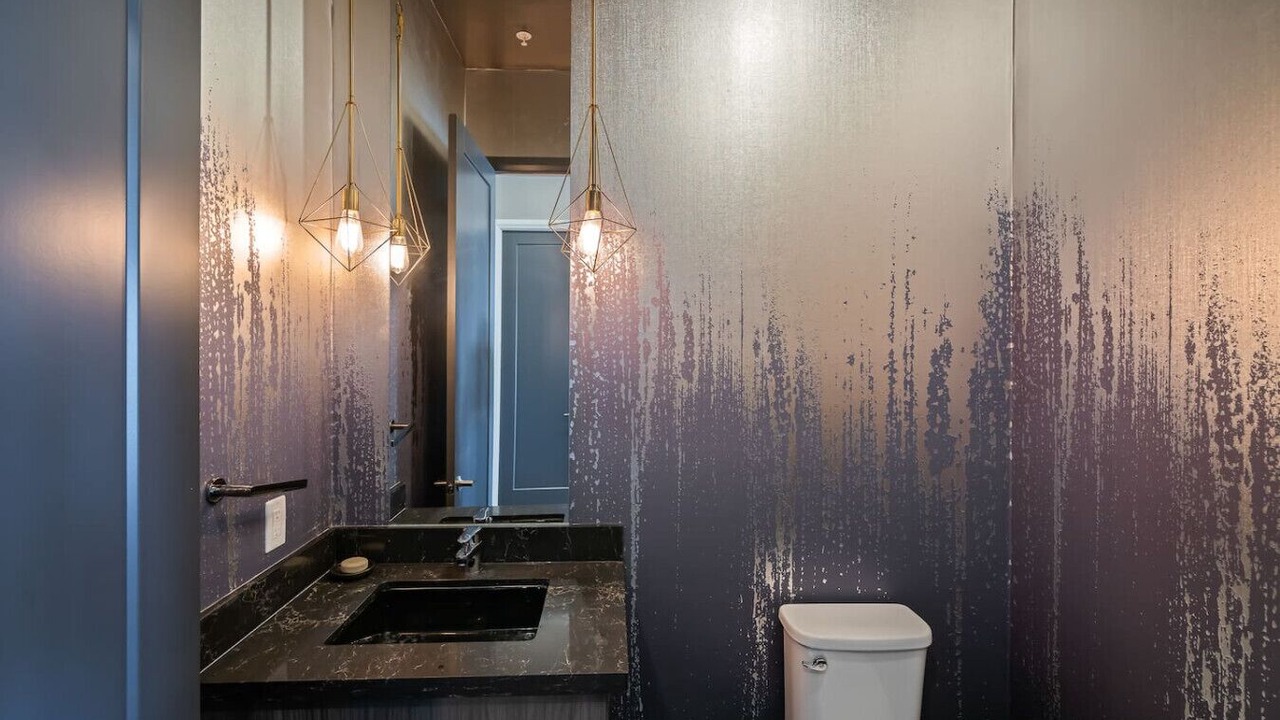 Photo of Bathroom in Niagara Falls
