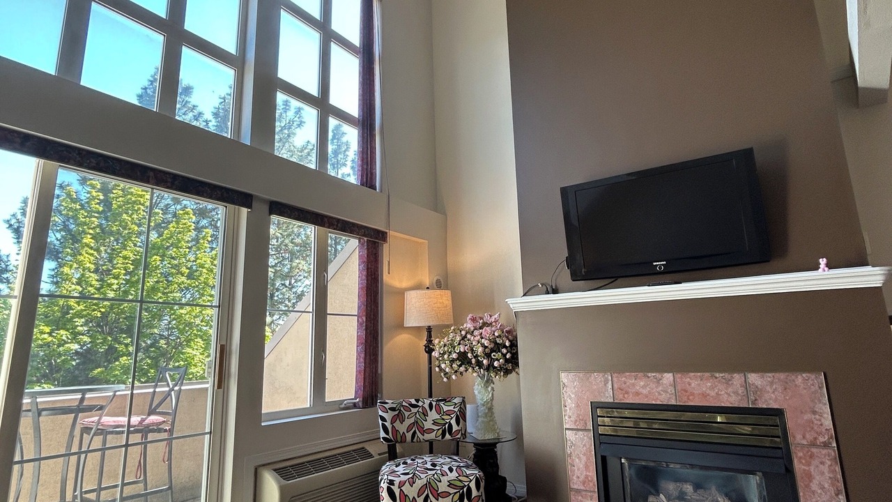 Photo of Livingroom in Quail Ridge
