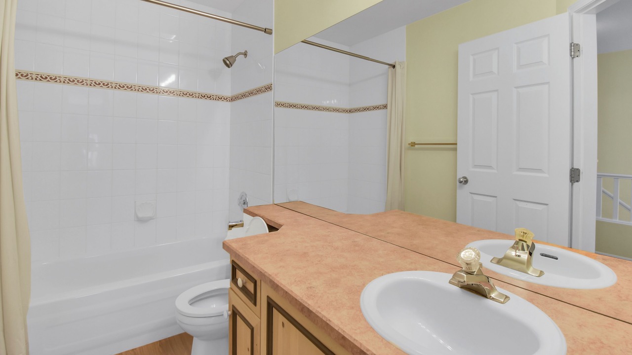 Photo of Bathroom in Quail Ridge