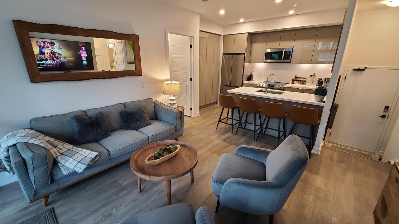 Photo of Livingroom in Innisfil