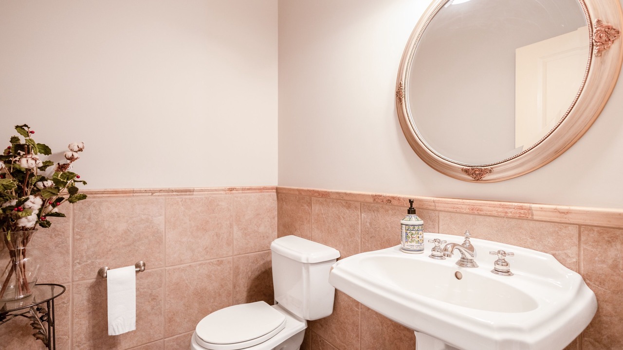 Photo of Bathroom in West Vancouver