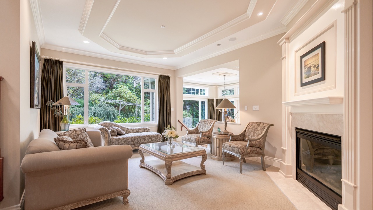 Photo of Livingroom in West Vancouver