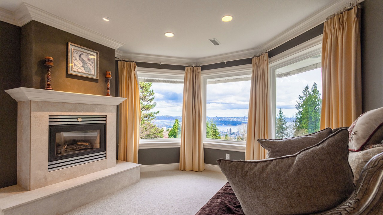 Photo of Livingroom in West Vancouver