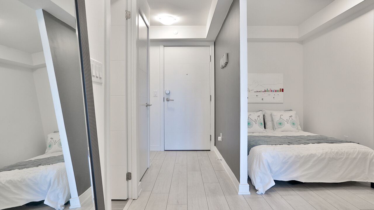 Photo of Bedroom in Fashion District