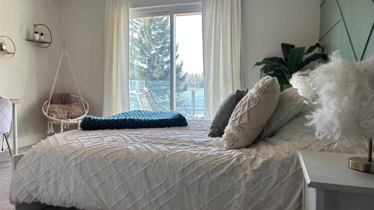 Photo of Bedroom in Midnapore