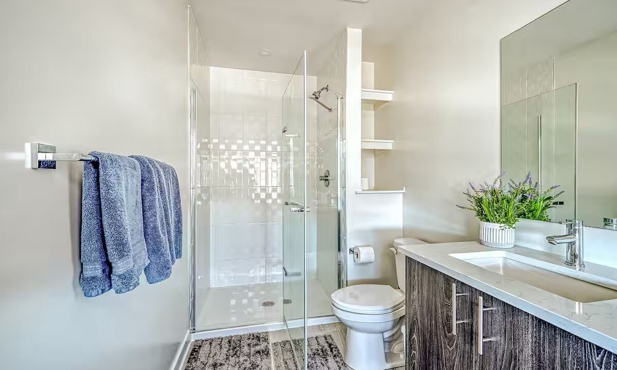 Photo of Bathroom in Chapel Hill South