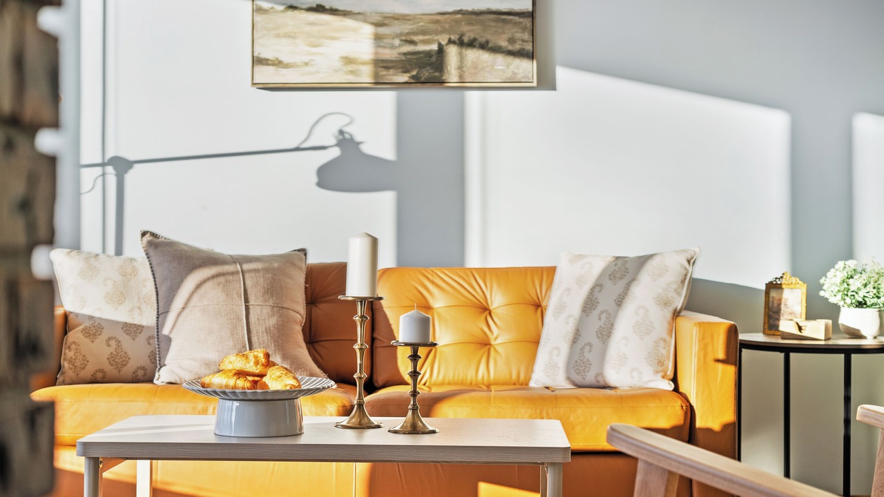 Photo of Livingroom in Northwest Calgary