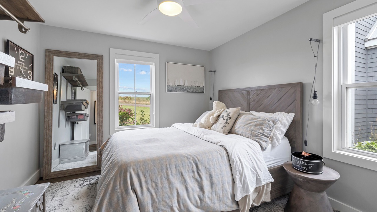 Photo of Bedroom in Sea View