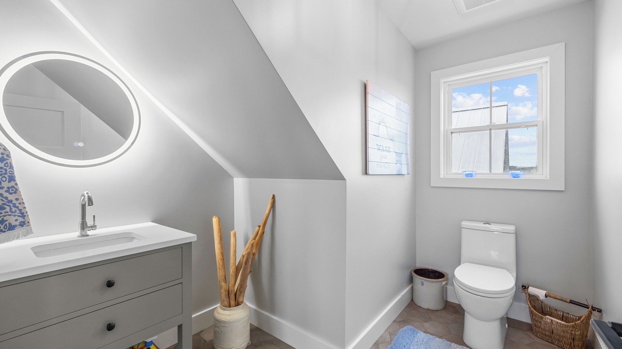 Photo of Bathroom in Sea View