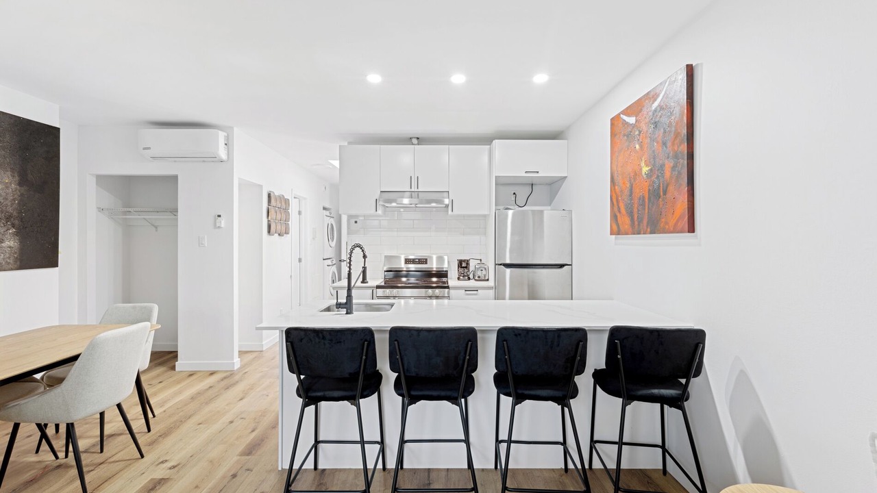 Photo of Kitchen in Quartier des Spectacles