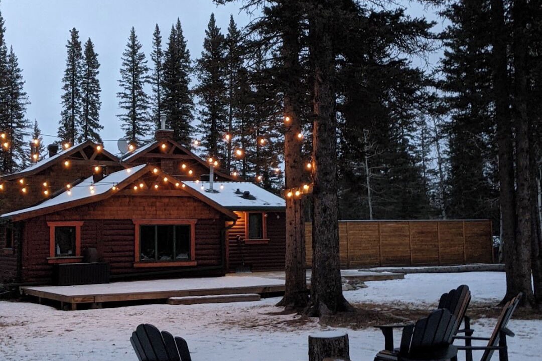 Photo of Patio Balcony in Bragg Creek