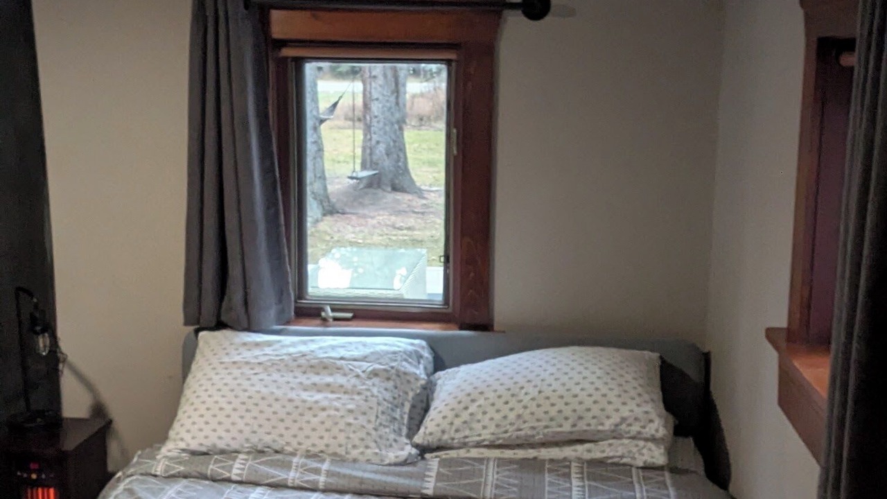 Photo of Bedroom in Bragg Creek