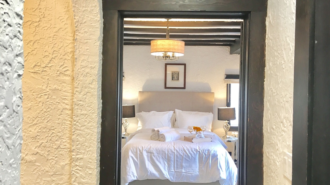 Photo of Bedroom in Lawrence Park South