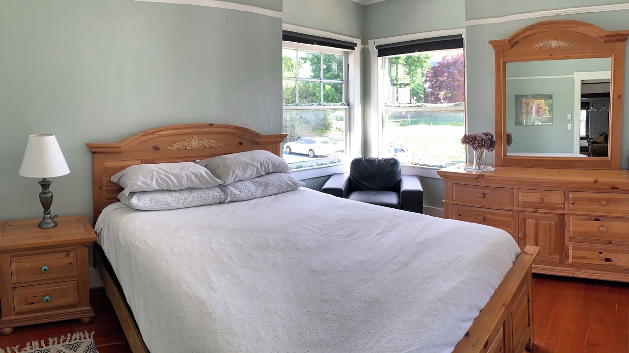 Photo of Bedroom in Central Lonsdale