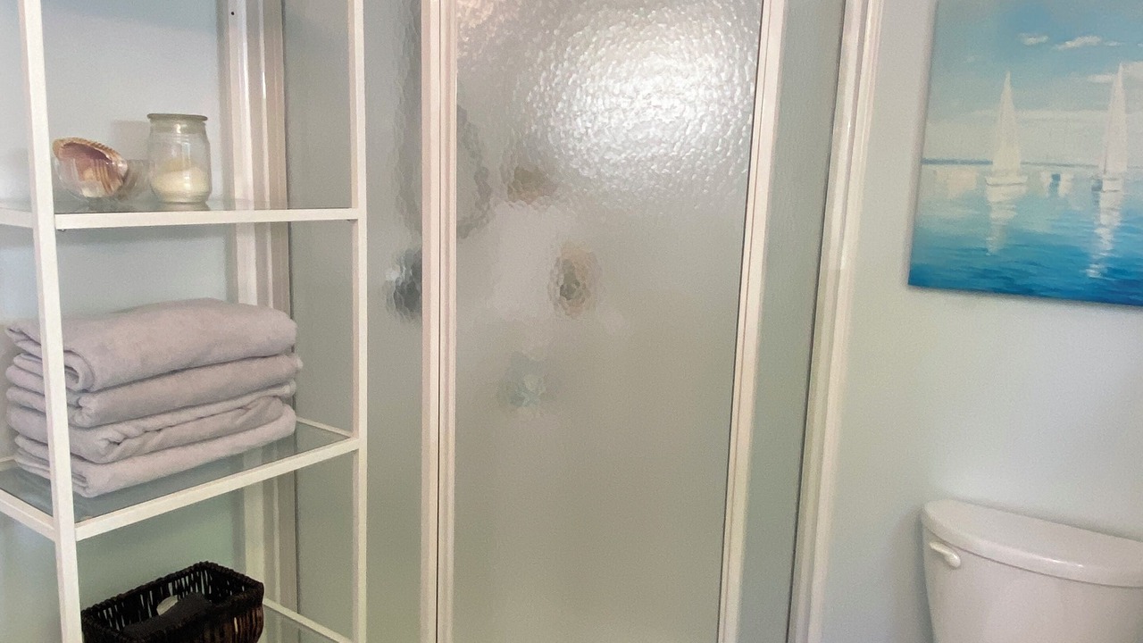 Photo of Bathroom in Englishtown