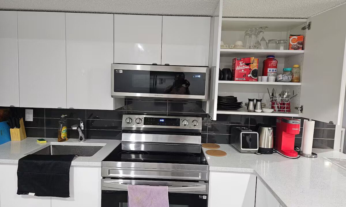 Photo of Kitchen in Northeast Edmonton
