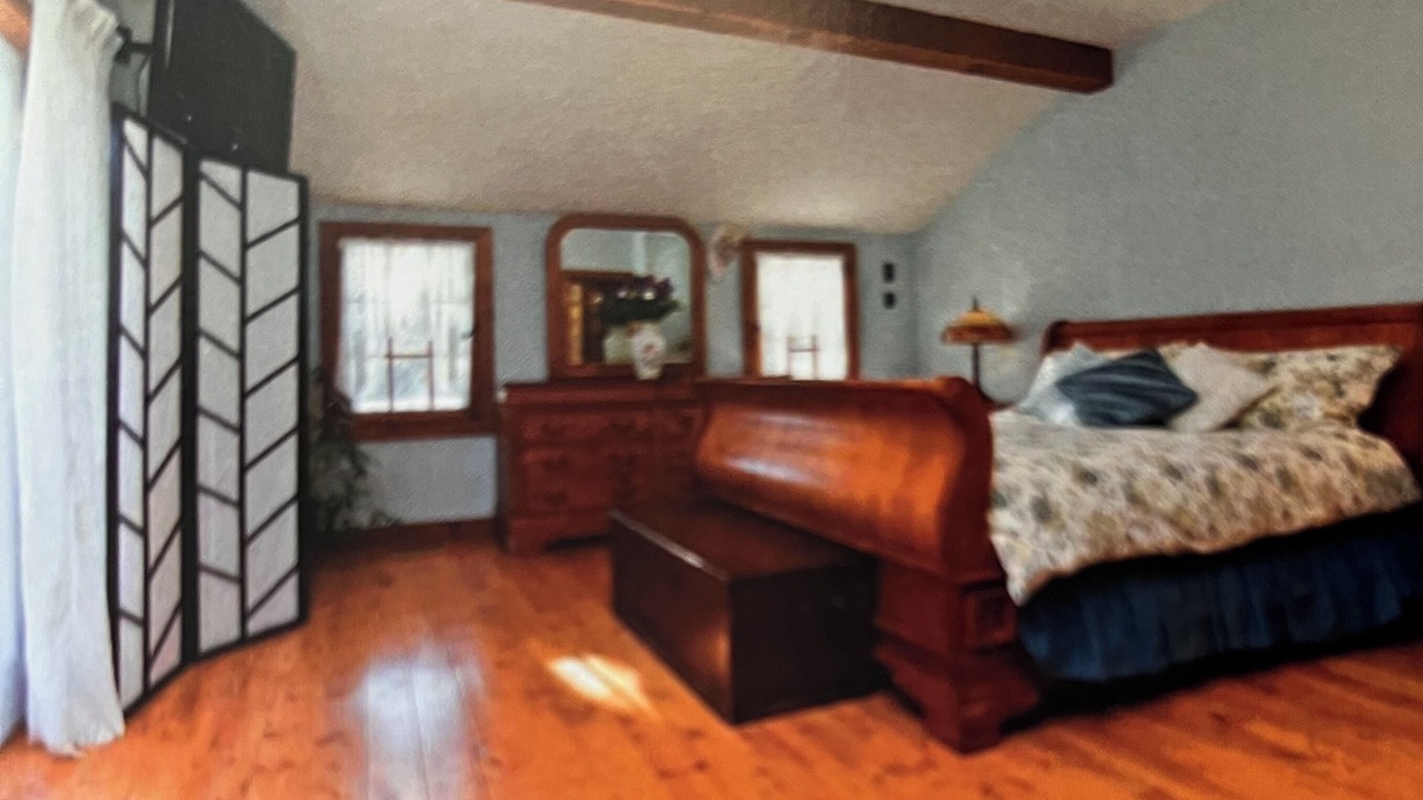 Photo of Bedroom in Oro-Medonte