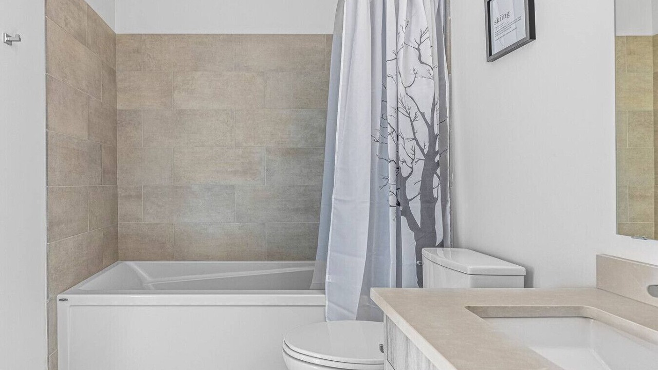Photo of Bathroom in Golden