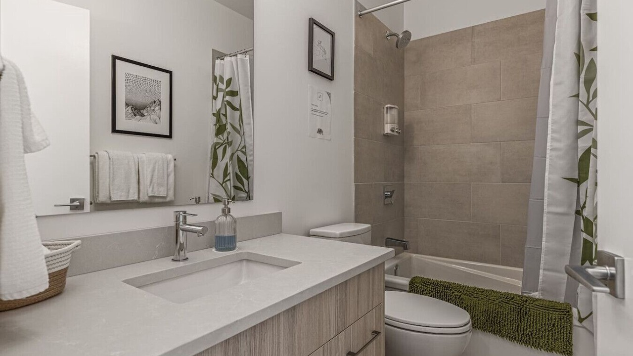 Photo of Bathroom in Golden