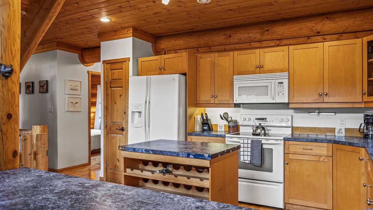 Photo of Kitchen in Golden