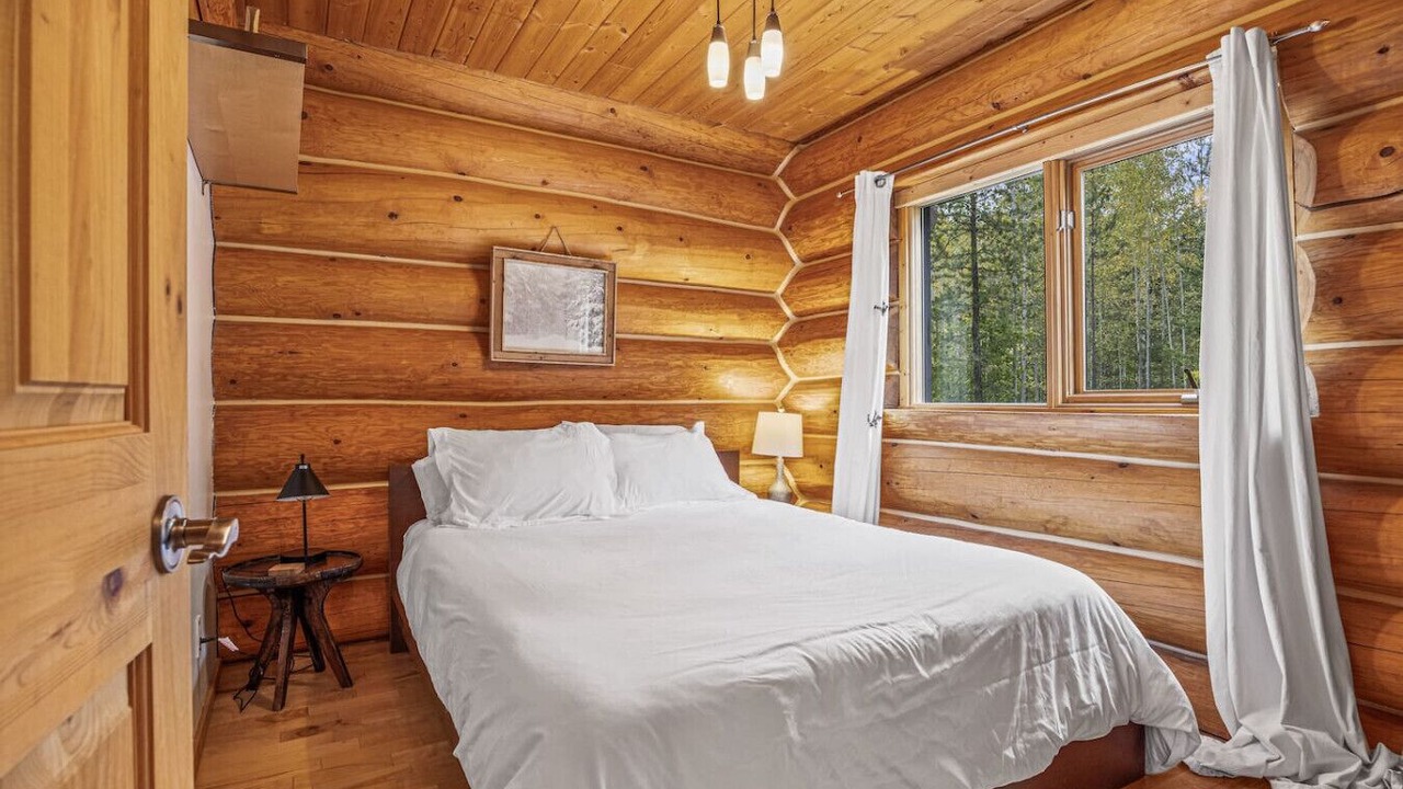 Photo of Bedroom in Golden