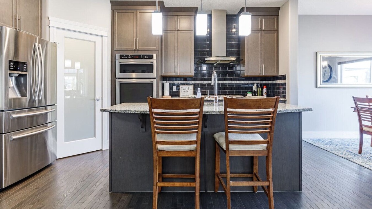 Photo of Kitchen in Southeast Edmonton