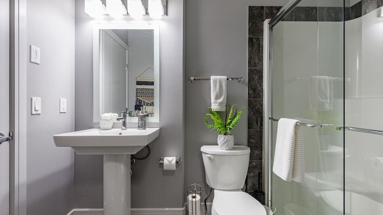 Photo of Bathroom in Southeast Edmonton