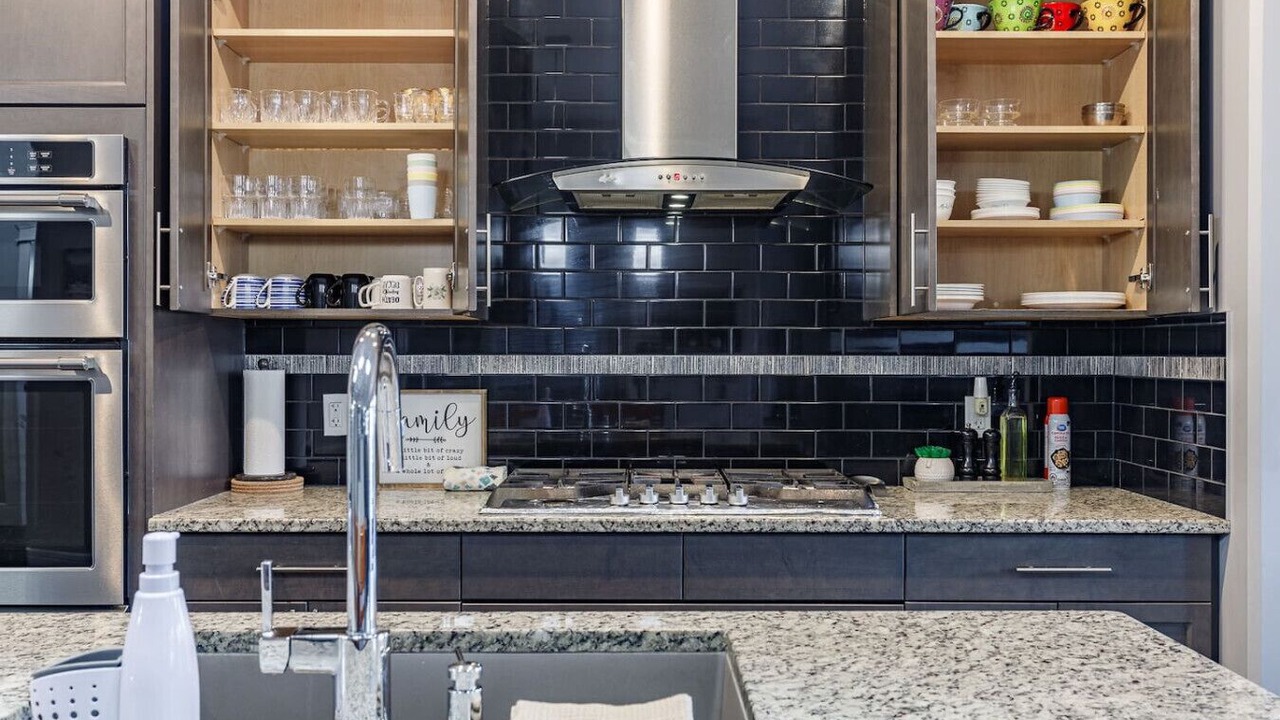 Photo of Kitchen in Southeast Edmonton