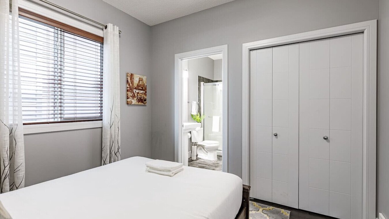 Photo of Bedroom in Southeast Edmonton