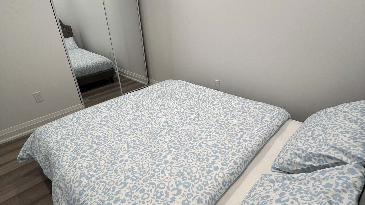 Photo of Bedroom in Erin Mills