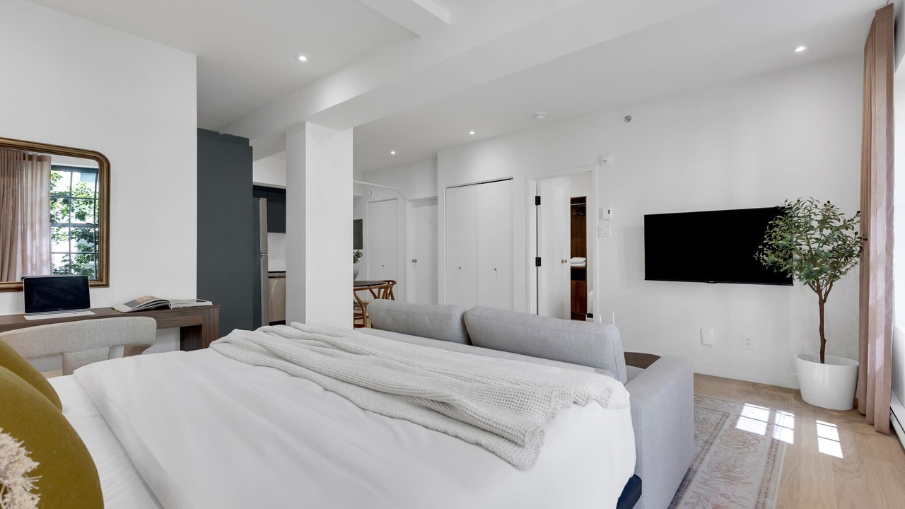 Photo of Bedroom in Cite Multimedia