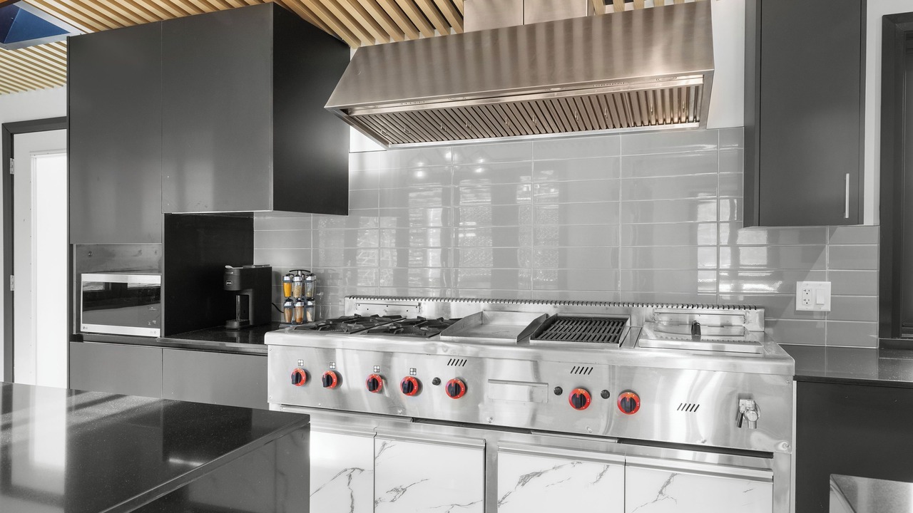 Photo of Kitchen in Riviere-a-Pierre