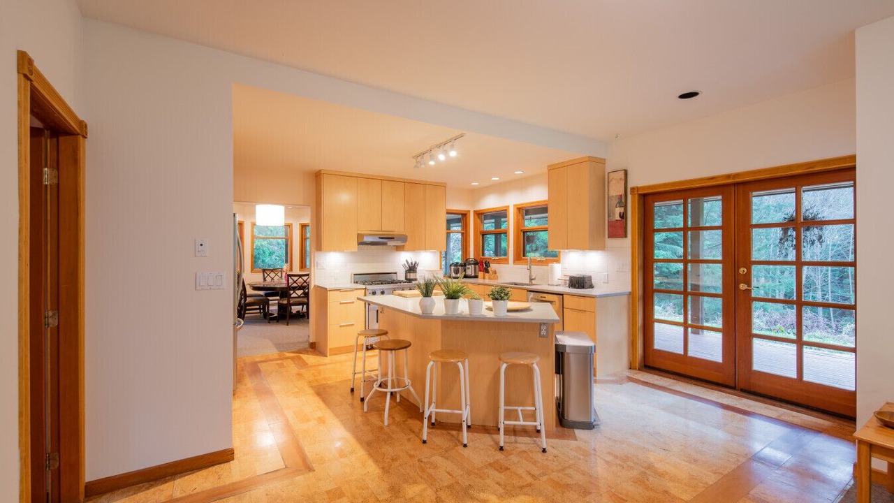 Photo of Kitchen in Bowen Island