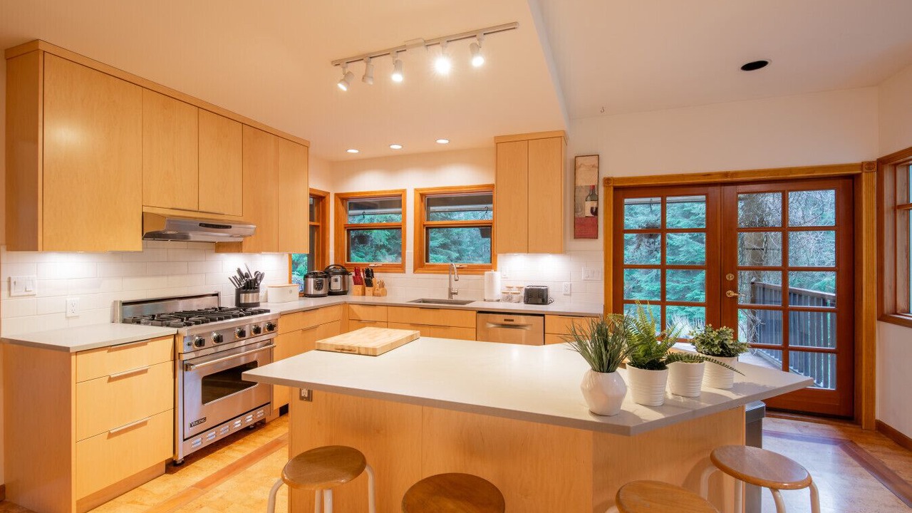 Photo of Kitchen in Bowen Island