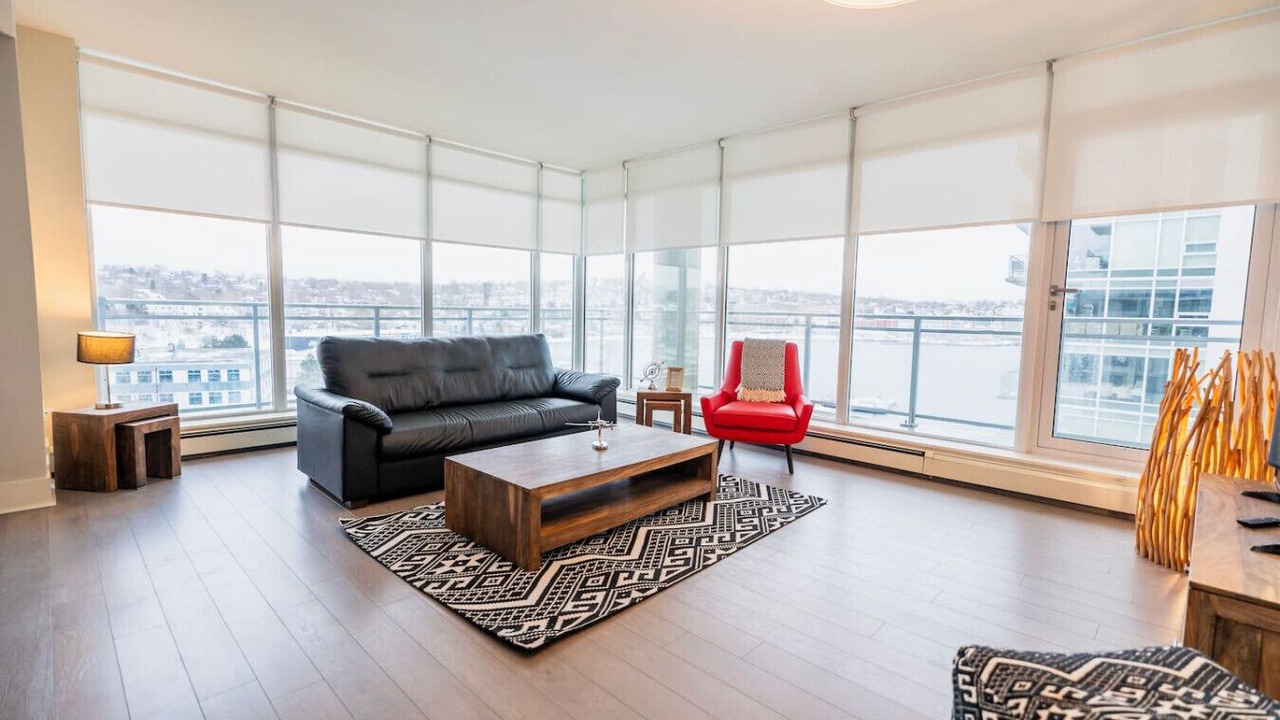 Photo of Livingroom in Downtown