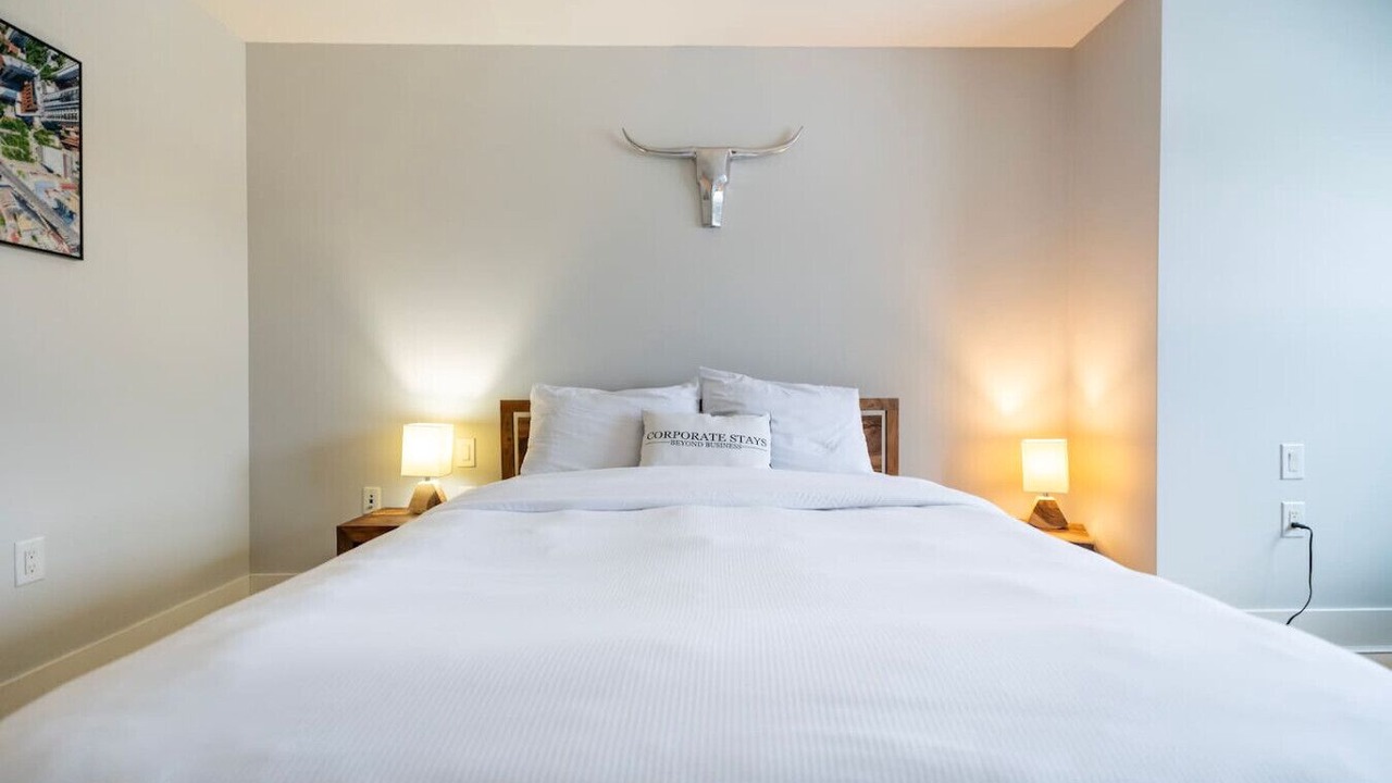 Photo of Bedroom in Downtown