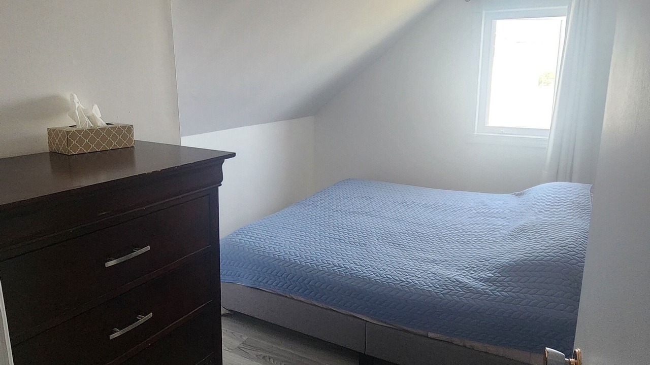 Photo of Bedroom in Cap-Bateau