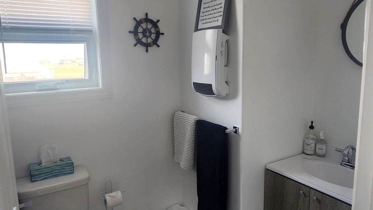 Photo of Bathroom in Cap-Bateau