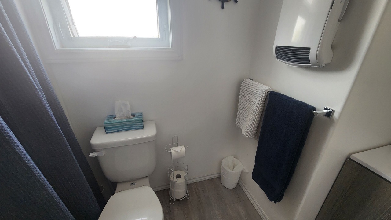 Photo of Bathroom in Cap-Bateau