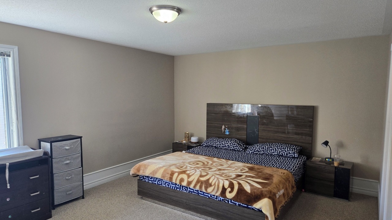 Photo of Bedroom in Ottawa Division