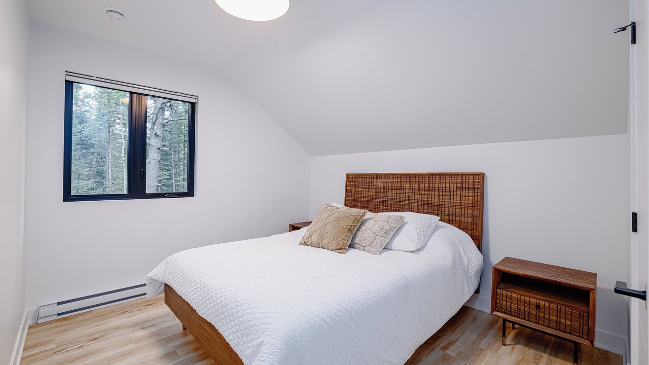 Photo of Bedroom in Chertsey