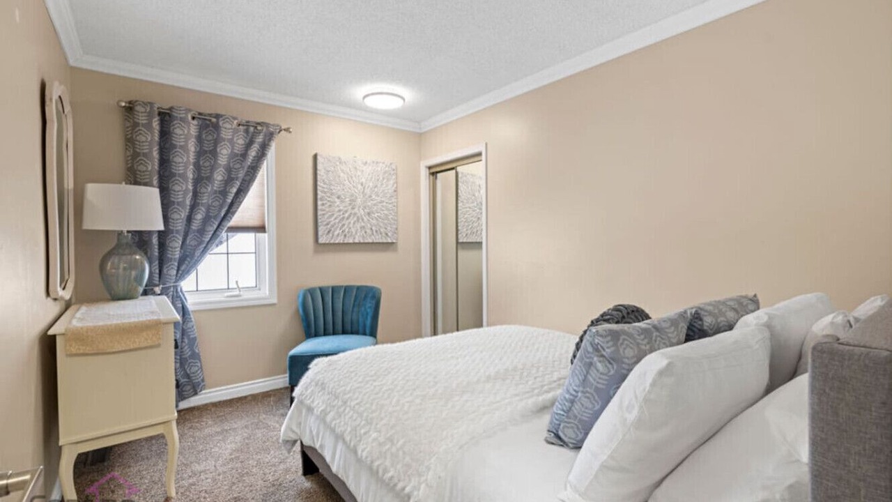 Photo of Bedroom in West Edmonton
