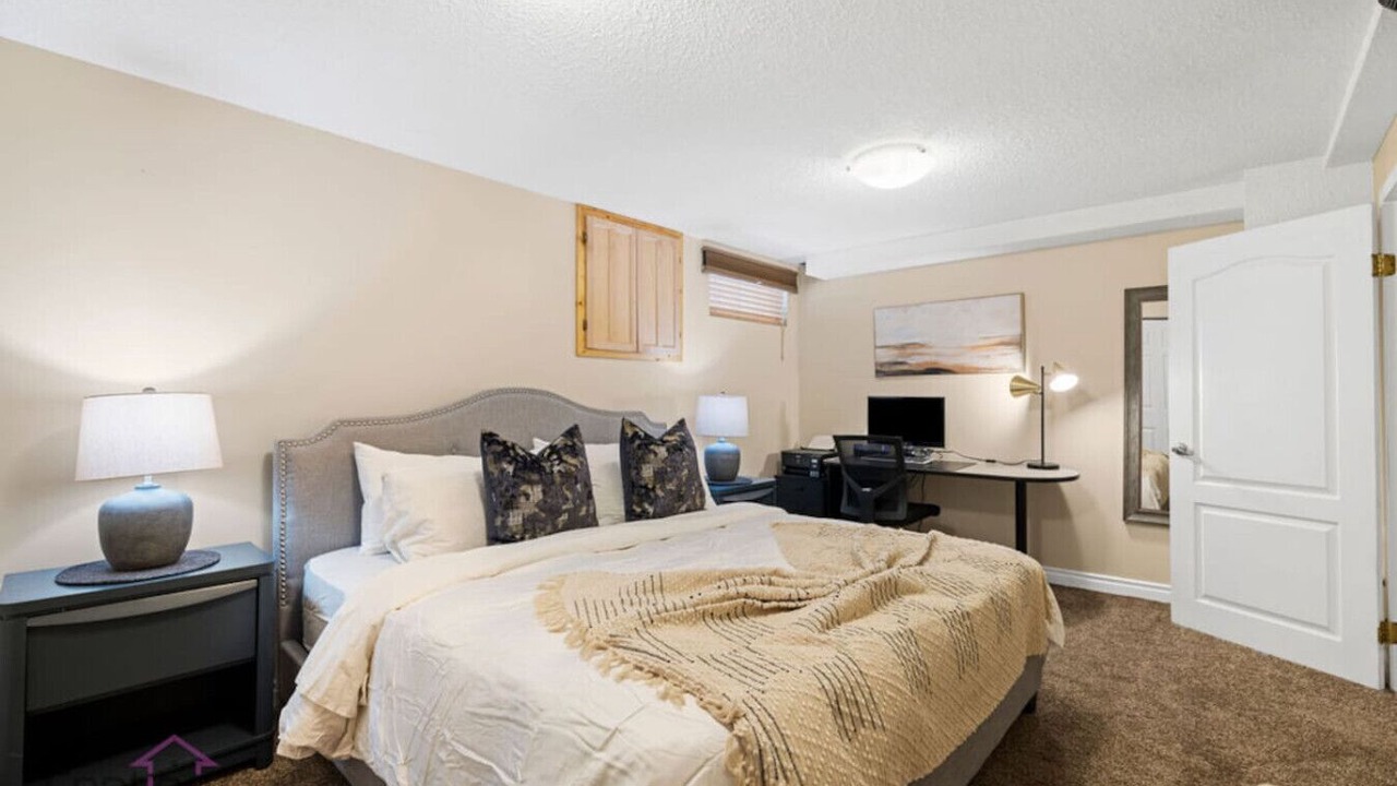 Photo of Bedroom in West Edmonton