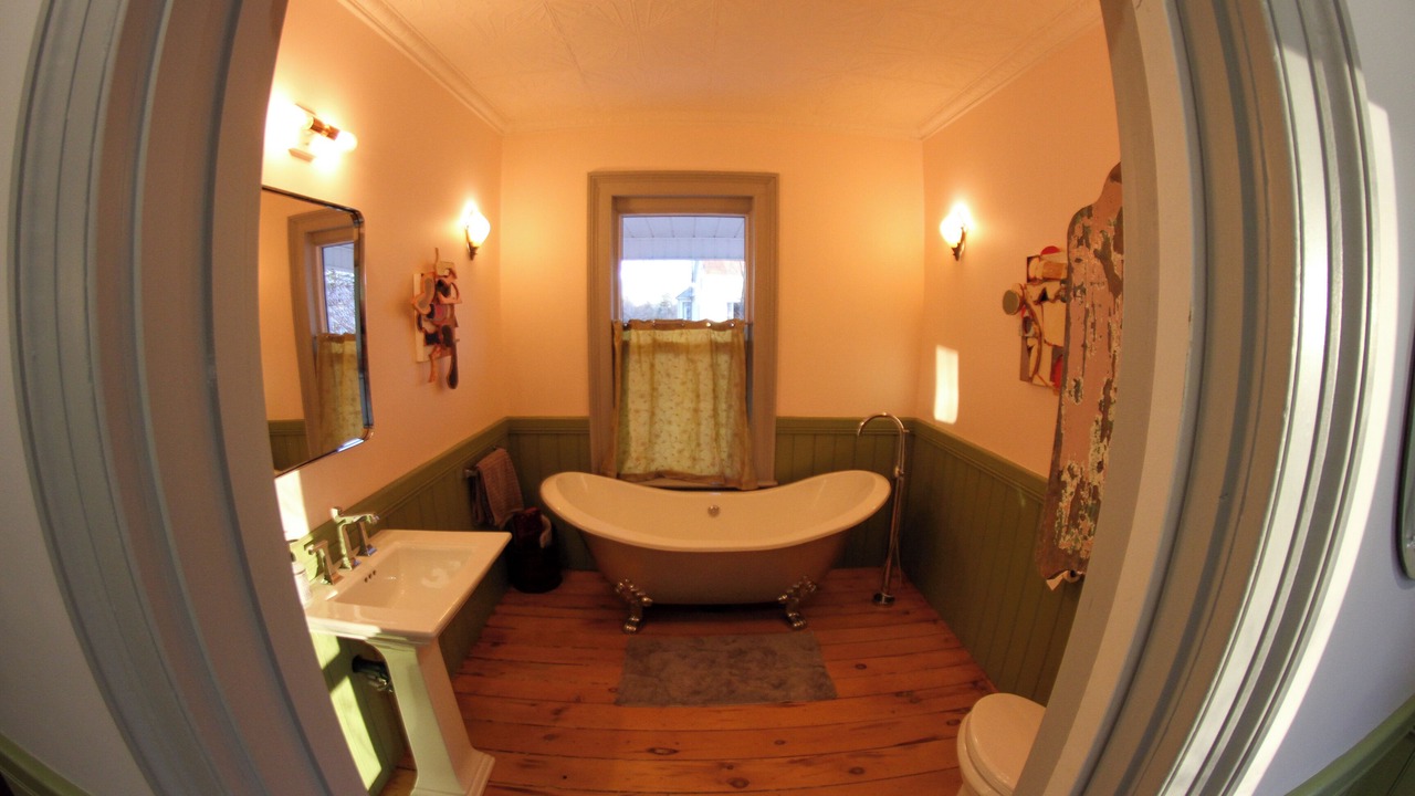 Photo of Bathroom in Consecon