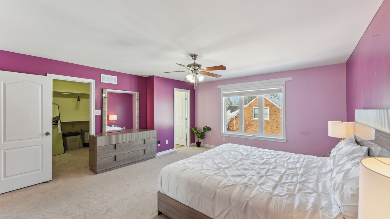 Photo of Bedroom in Ottawa Division