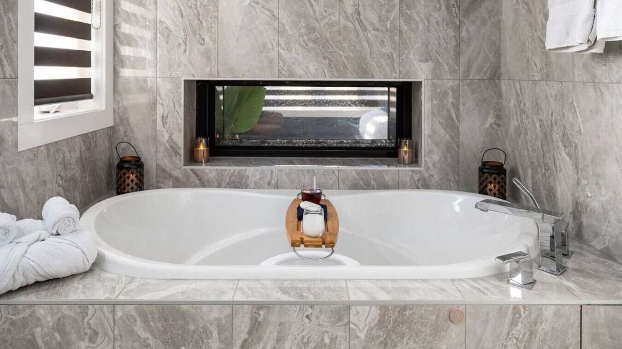 Photo of Bathroom in Lower Mount Royal